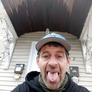 Meet your Posher, Buddy